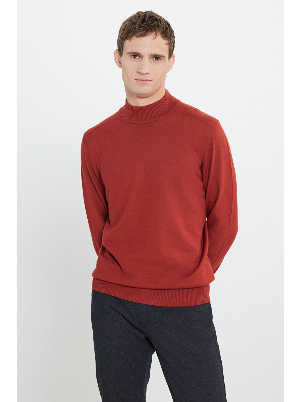 Kahverengi Erkek Kiremit Yünlü Sıcak Tutan Standart Fit Normal Kesim Yarım Balıkçı Yaka Triko Kazak-2