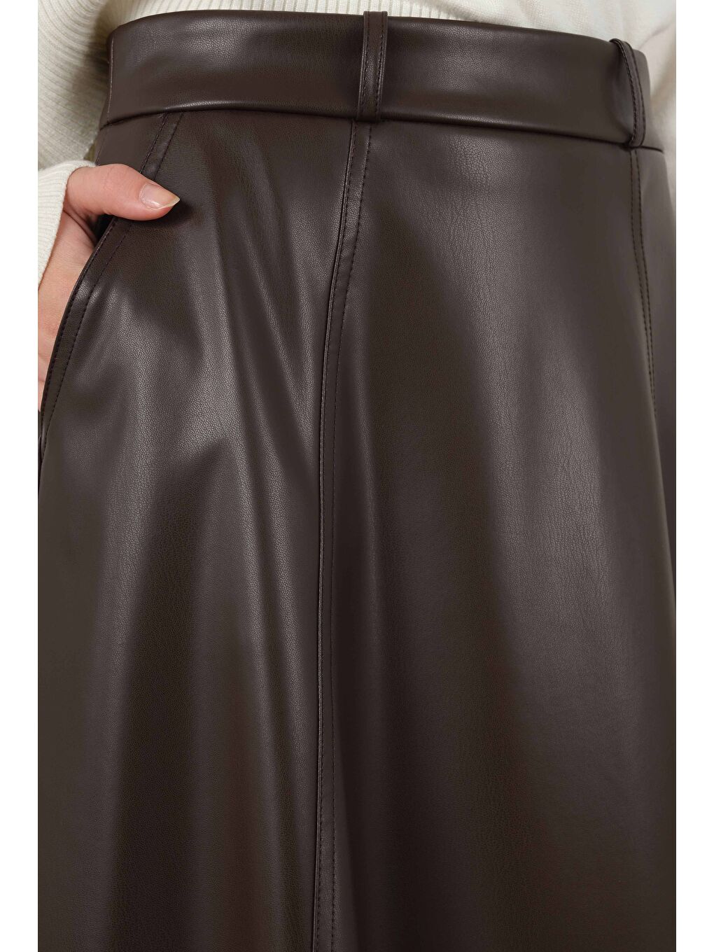 Kahverengi Parçalı Deri Etek Acı Kahve-1