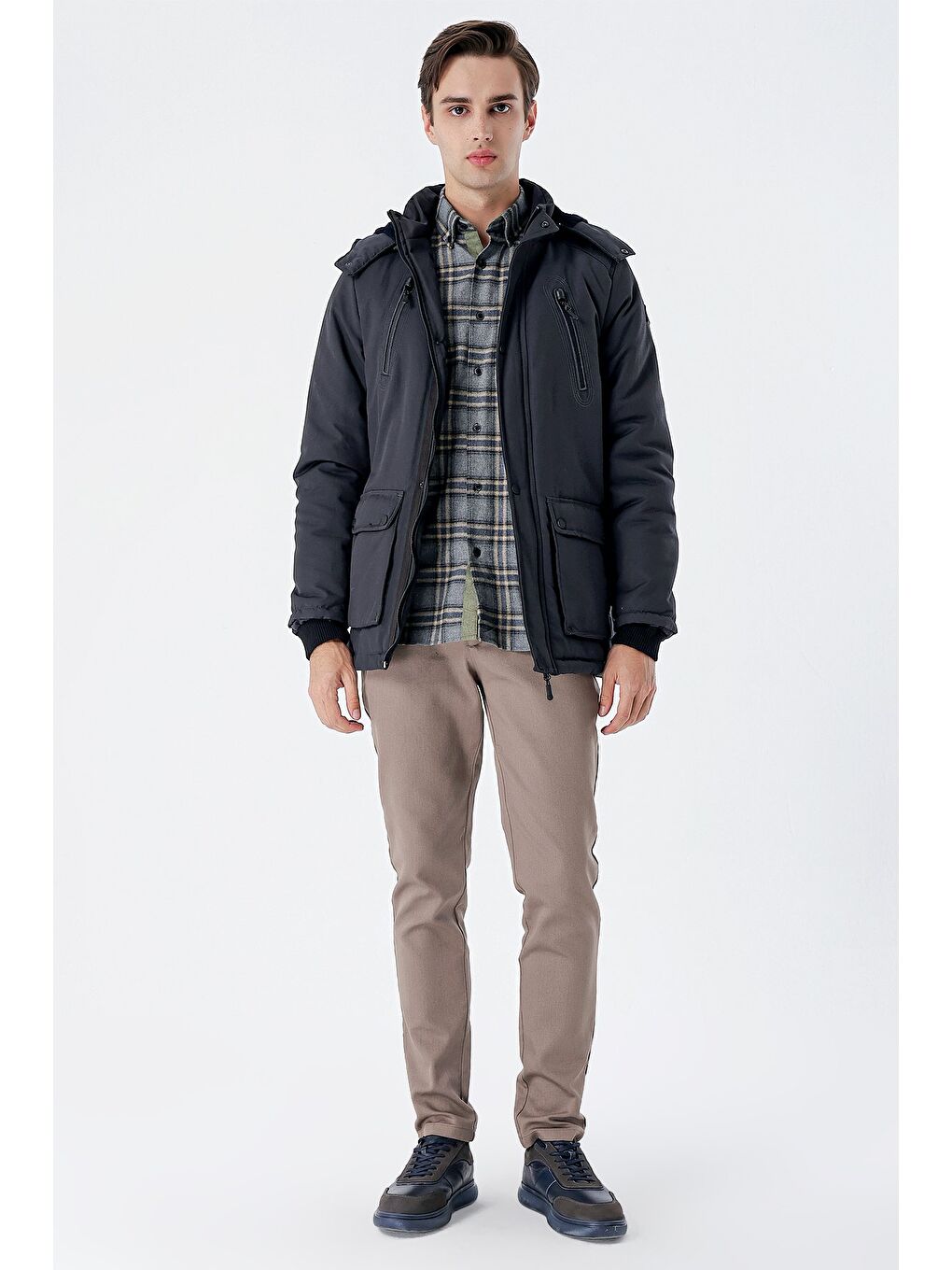 Koyu Antrasit Kapüşonlu Pamuklu Astarlı Comfort Fit Rahat Kesim Casual Kaban 1008235169-4