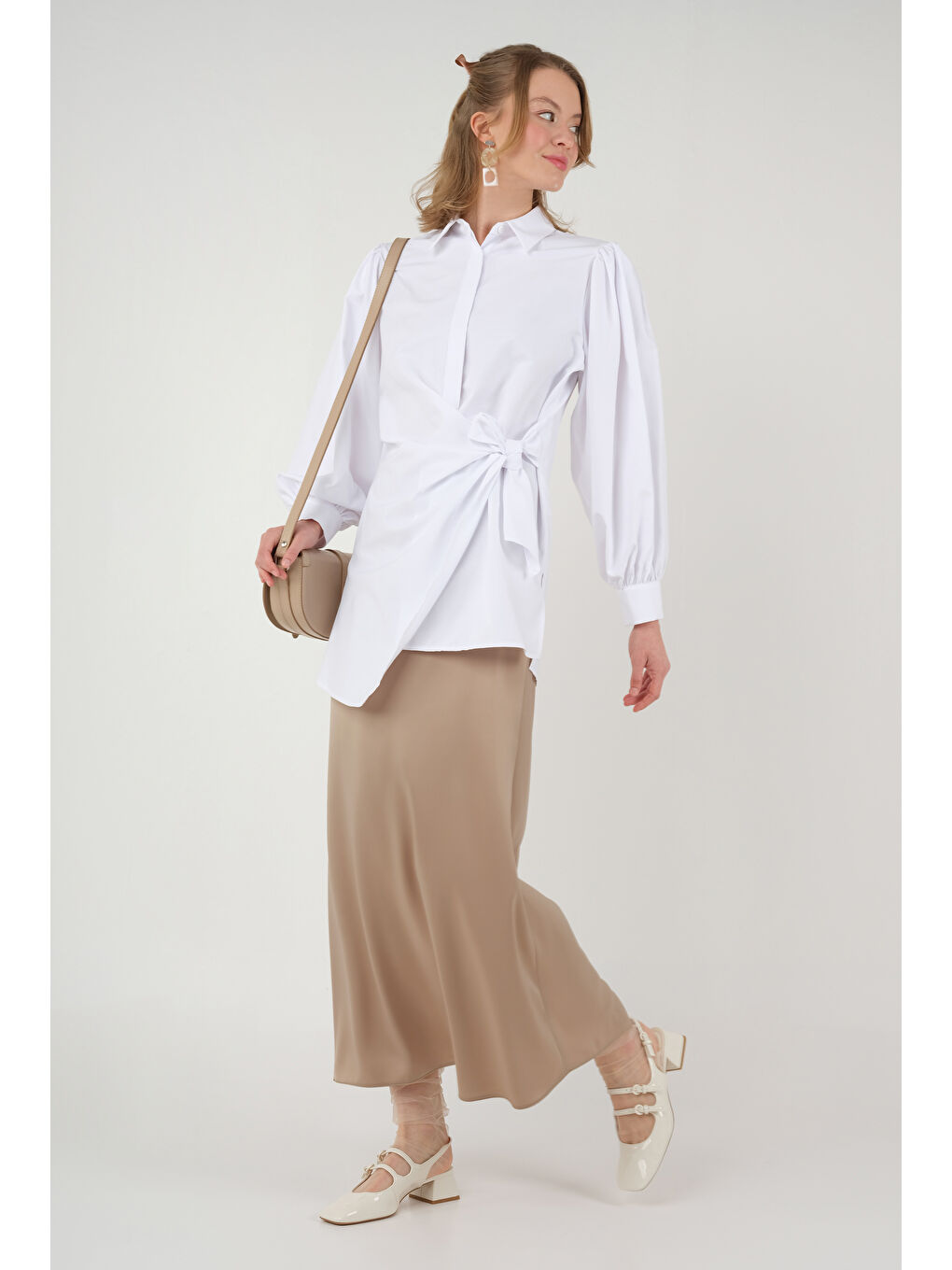 Kahverengi Saten Etek Açık Camel-3