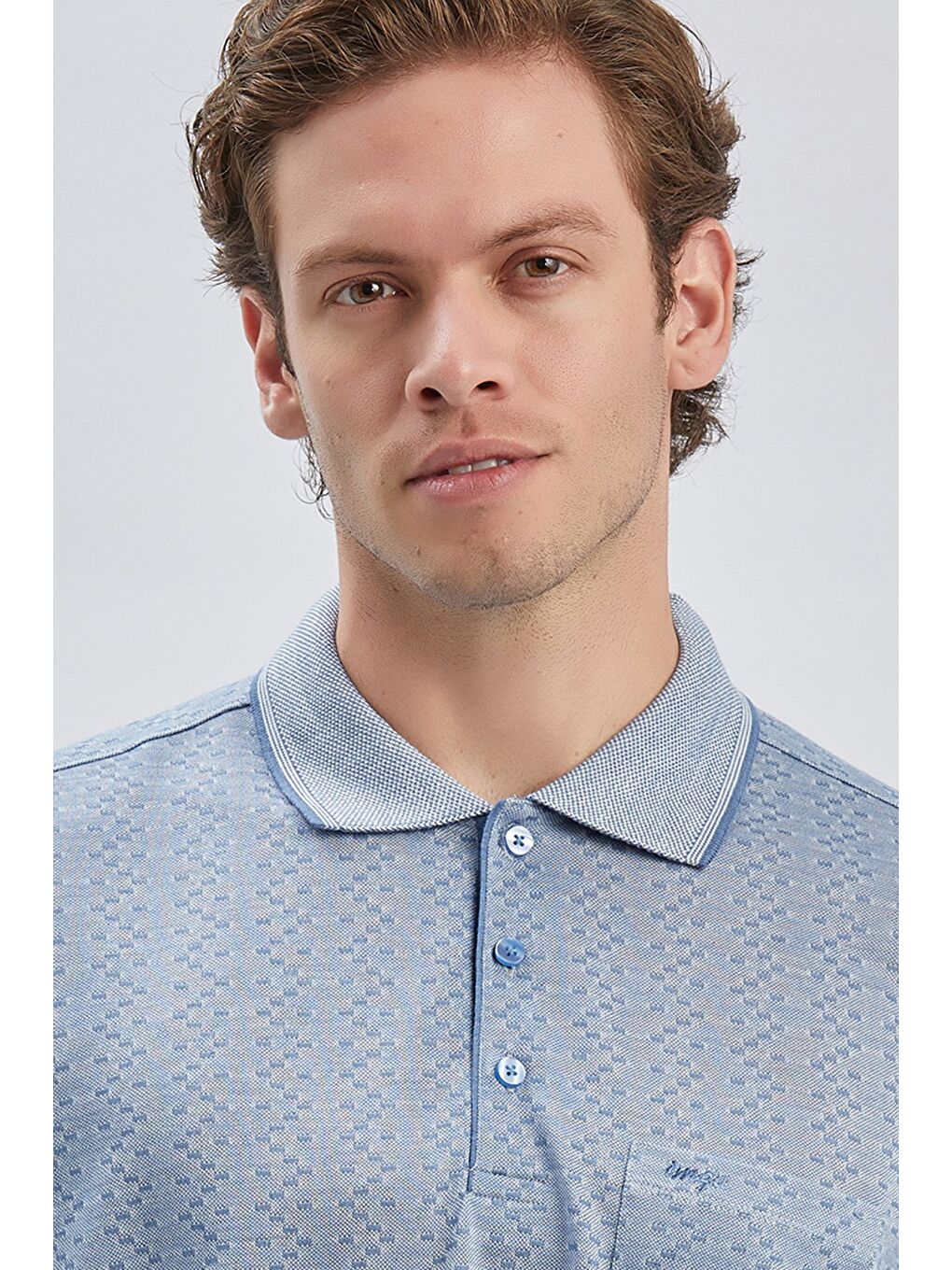 Koyu Mavi Desenli Jakarlı Polo Yaka Cepli Klasik Comfort Fit Rahat Kesim Tişört 1011240170-5