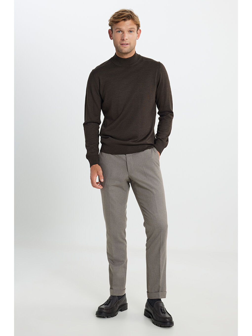 Erkek Kahverengi Yünlü Sıcak Tutan Standart Fit Normal Kesim Yarım Balıkçı Yaka Triko Kazak-1