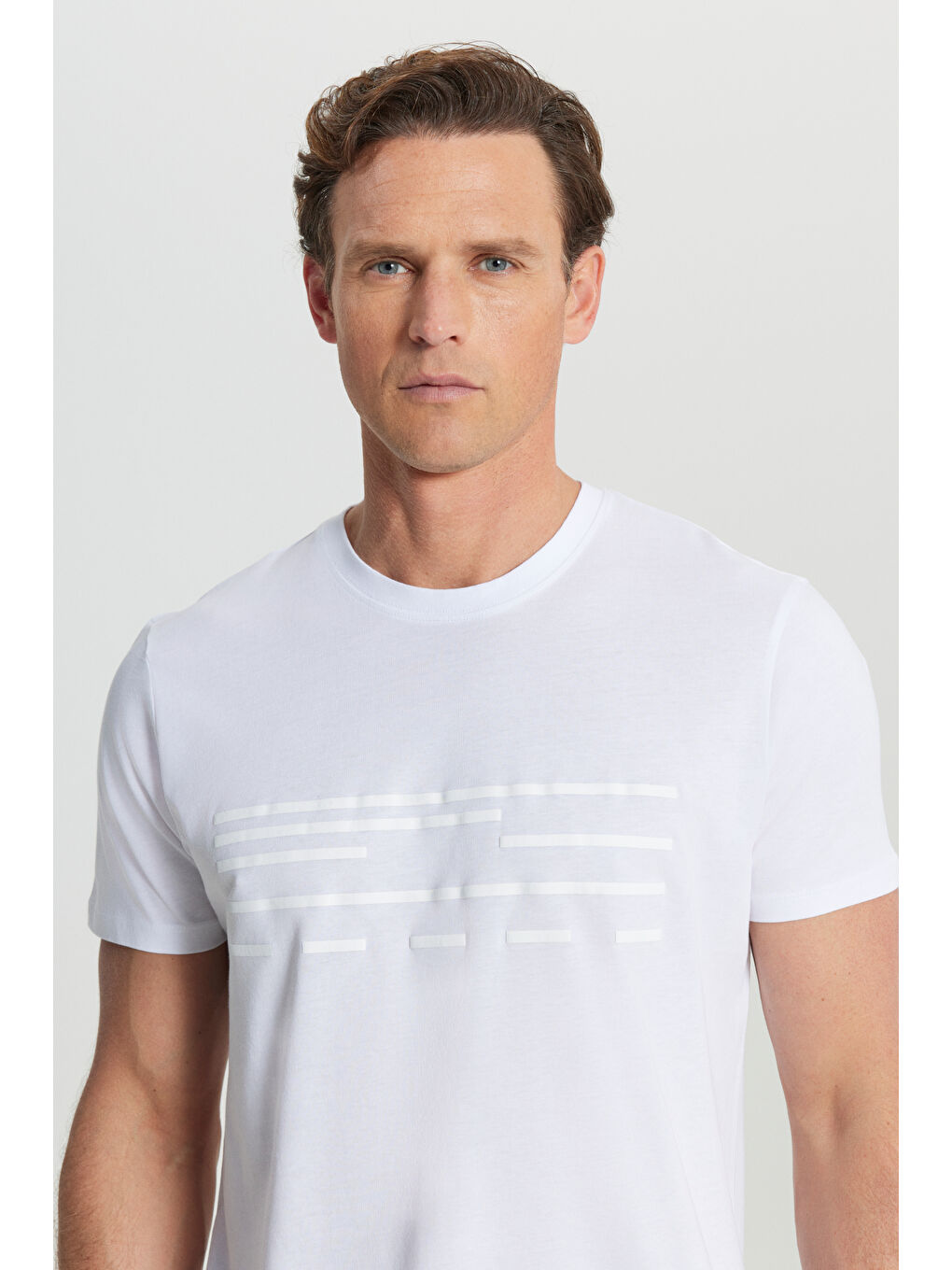 Erkek Beyaz Pamuklu Slim Fit Dar Kesim Bisiklet Yaka Baskılı Esnek Tişört-3