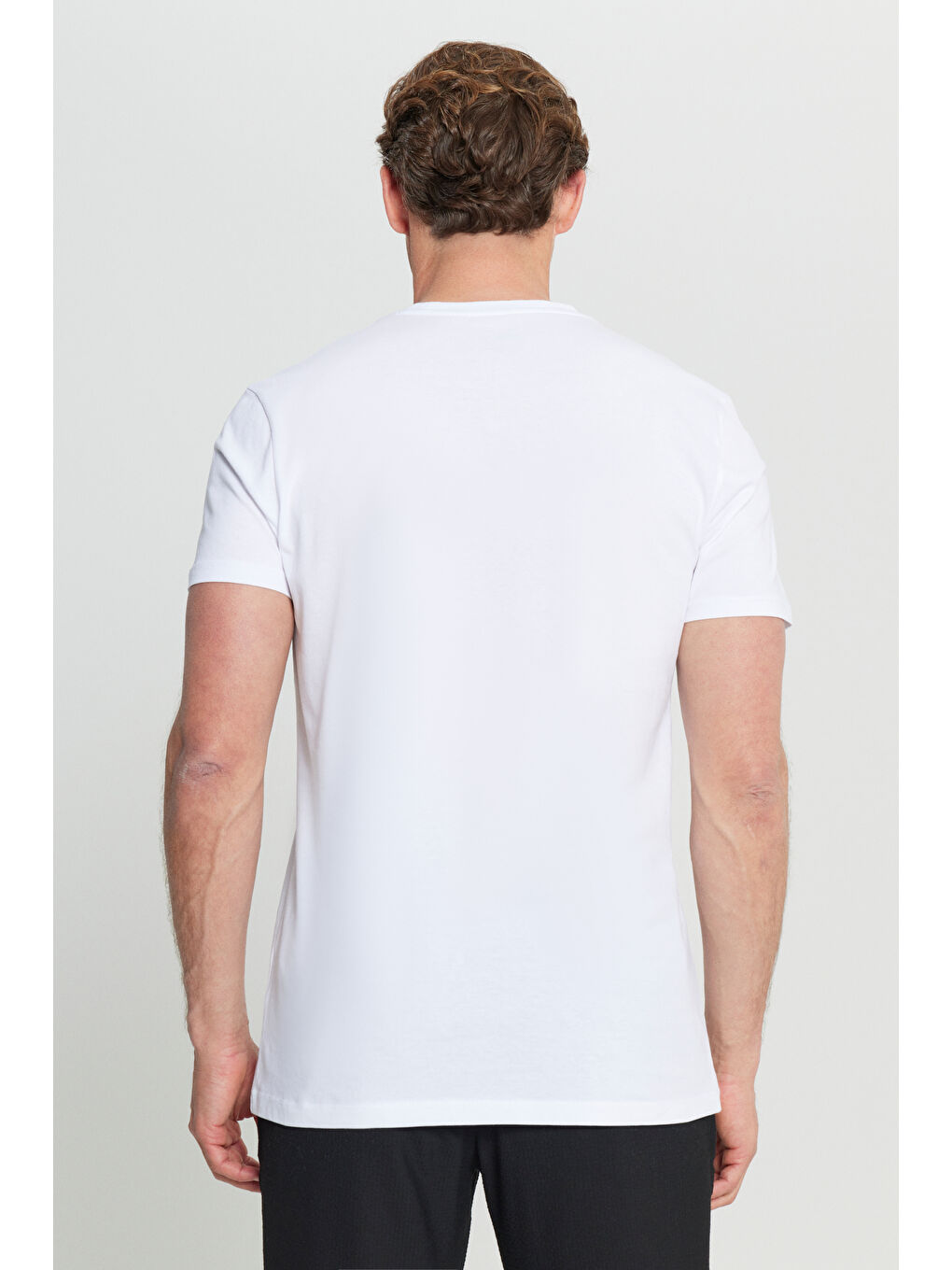 Erkek Beyaz Pamuklu Slim Fit Dar Kesim Bisiklet Yaka Baskılı Esnek Tişört-4