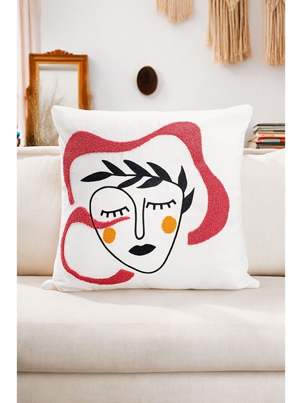 Beyaz Bohem 45x45 Özel Tasarım Punch Panç Süzene Desen Dekoratif Kırlent Kılıfı modern