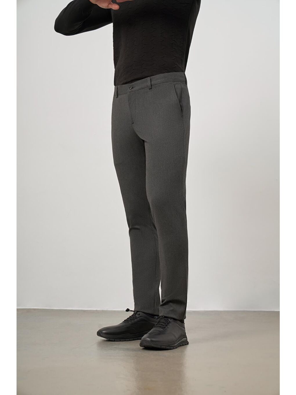 Koyu Antrasit Esnek Yandan Cepli Casual Slim Fit Chino Pantolon 1003245105-2