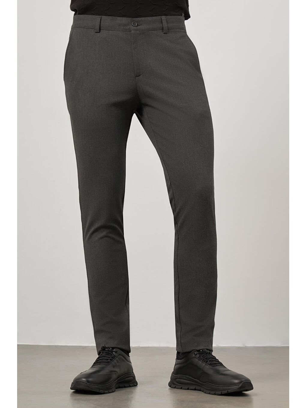 Koyu Antrasit Esnek Yandan Cepli Casual Slim Fit Chino Pantolon 1003245105-4