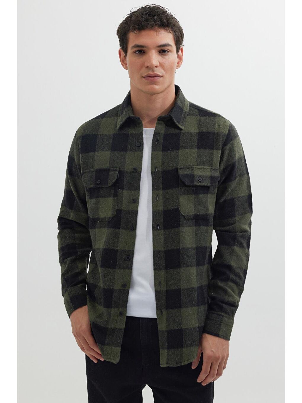 Karışık Erkek Slim Fit Dar Kesim Uzun Kollu Kapaklı Çift Cepli Kareli Kışlık Oduncu Gömlek