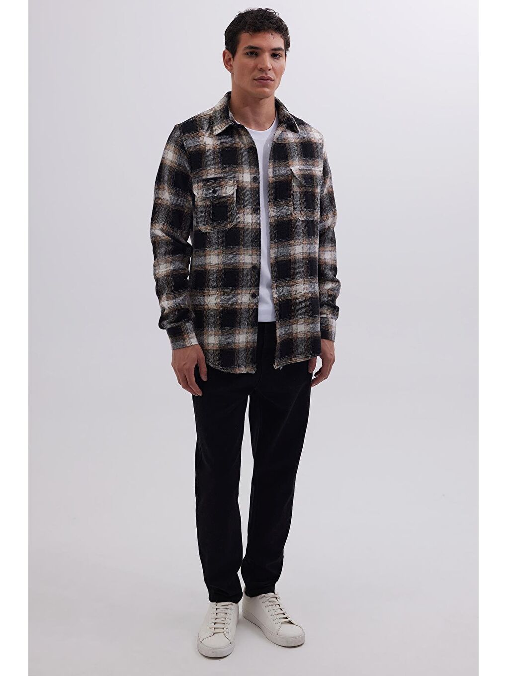 Karışık Erkek Slim Fit Dar Kesim Çift Cepli Kapaklı Spor Yaka Kareli Oduncu Gömlek-3