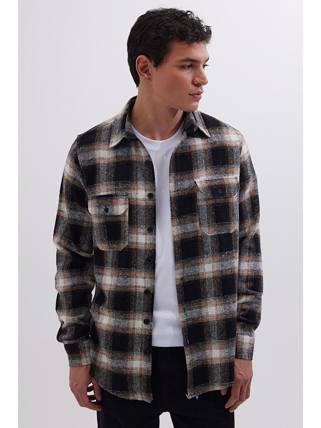 Karışık Erkek Slim Fit Dar Kesim Çift Cepli Kapaklı Spor Yaka Kareli Oduncu Gömlek-4