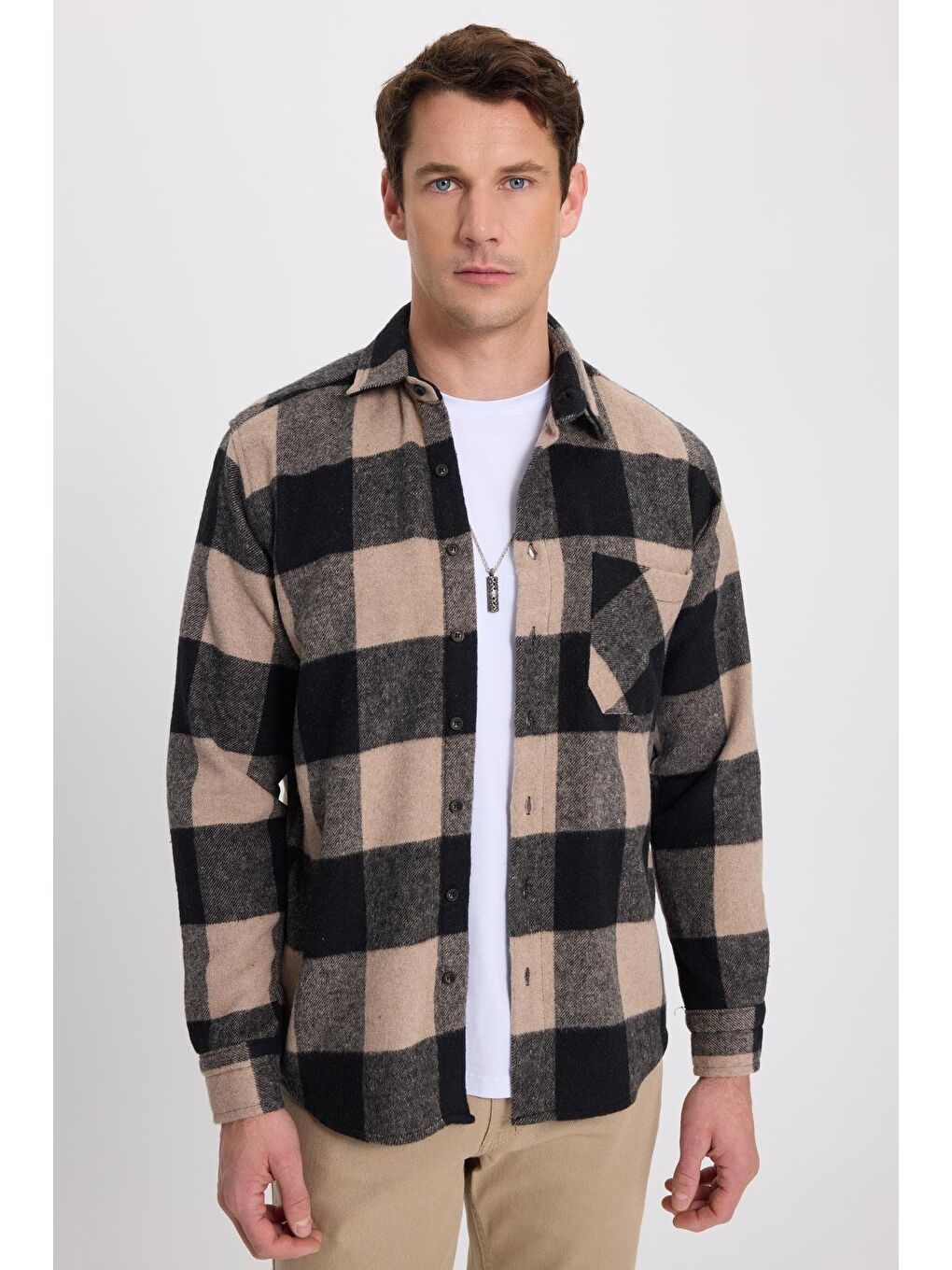 Karışık Erkek Regular Fit Klasik Kesim Kareli Cepli Oduncu Gömlek-4