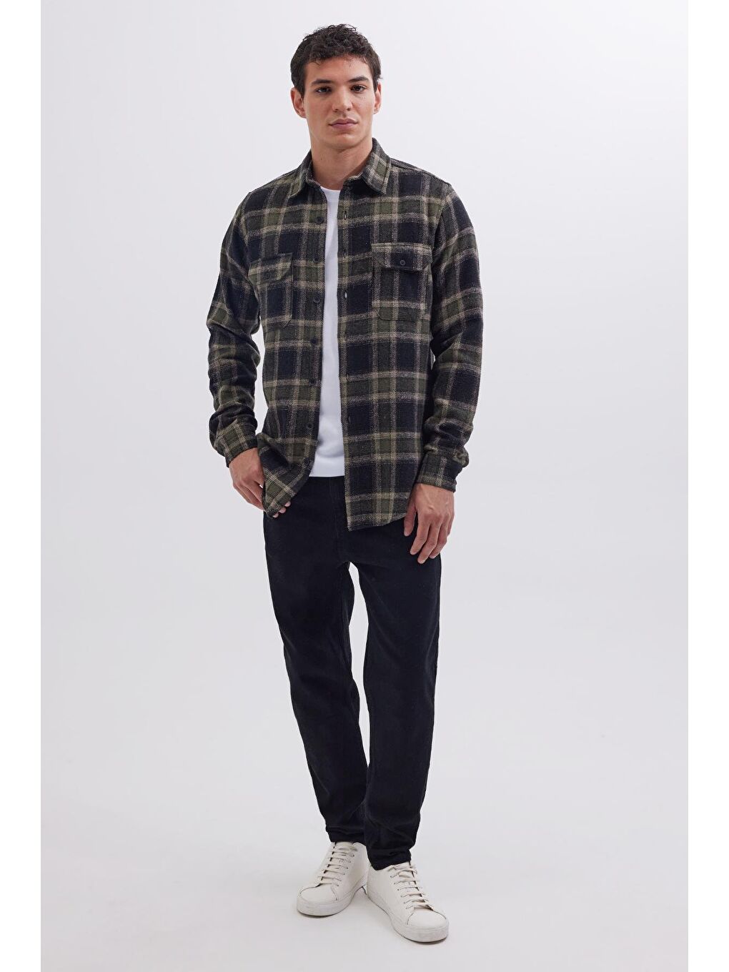 Karışık Erkek Slim Fit Dar Kesim Çift Cepli Kapaklı Spor Yaka Kareli Oduncu Gömlek-3