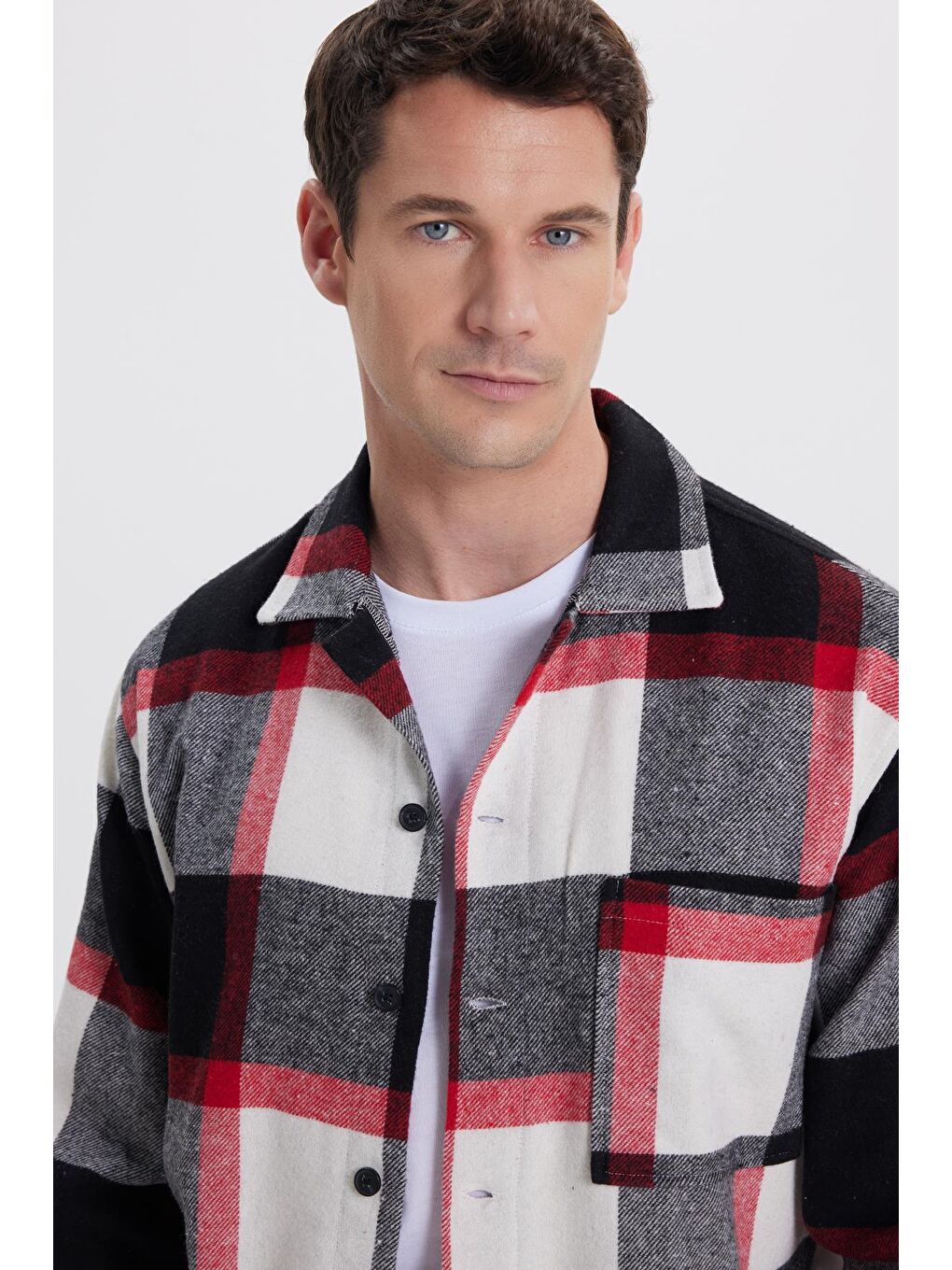 Karışık Erkek Relax Fit Rahat Kesim Spor Yaka Kareli Flotalı Cep Kışlık Gömlek-1