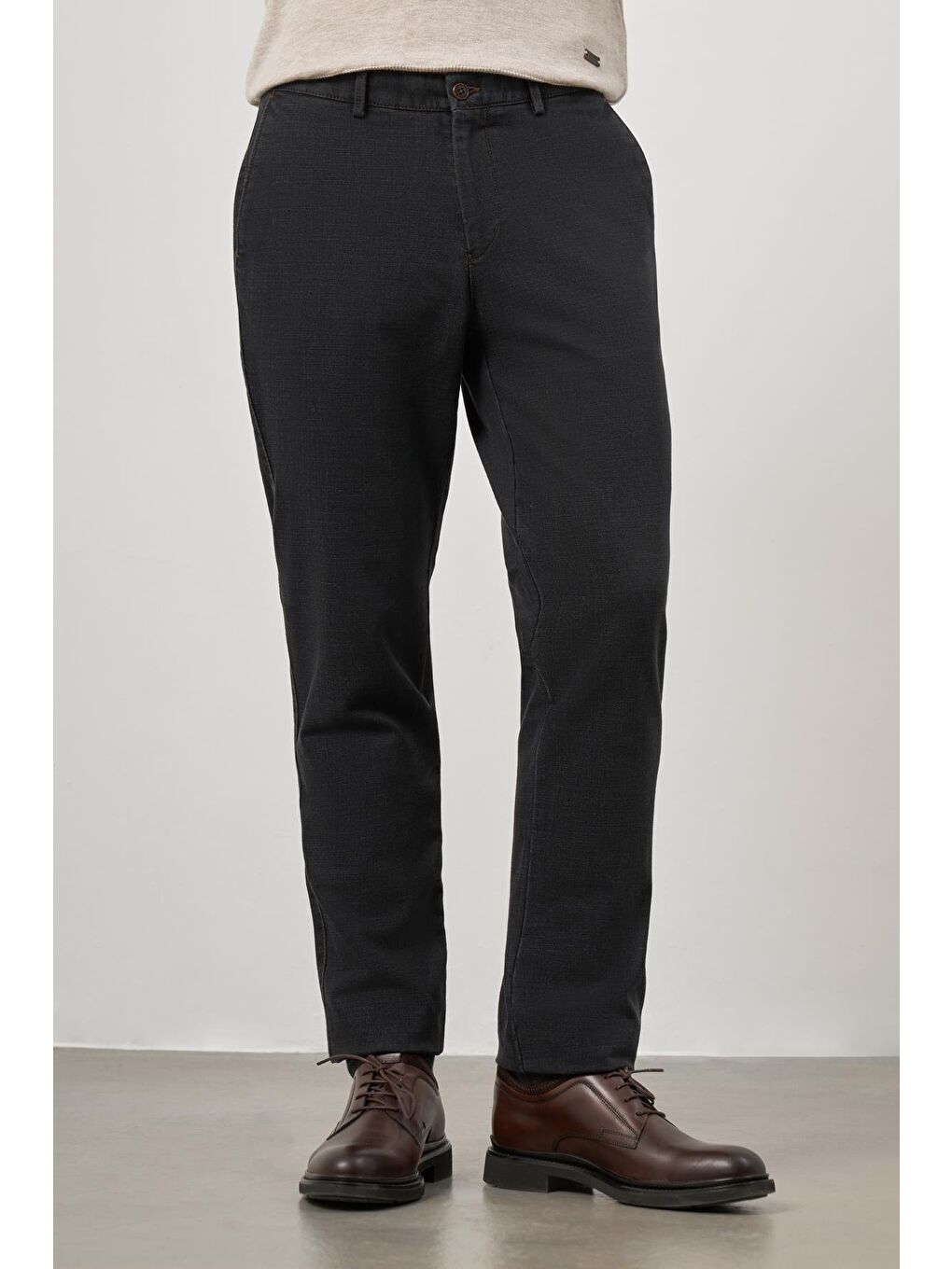 Koyu Antrasit Pamuklu Yandan Cepli Casual Comfort Fit Chino Pantolon 1003245155