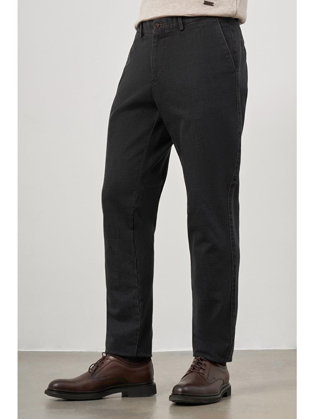 Koyu Antrasit Pamuklu Yandan Cepli Casual Comfort Fit Chino Pantolon 1003245155-2