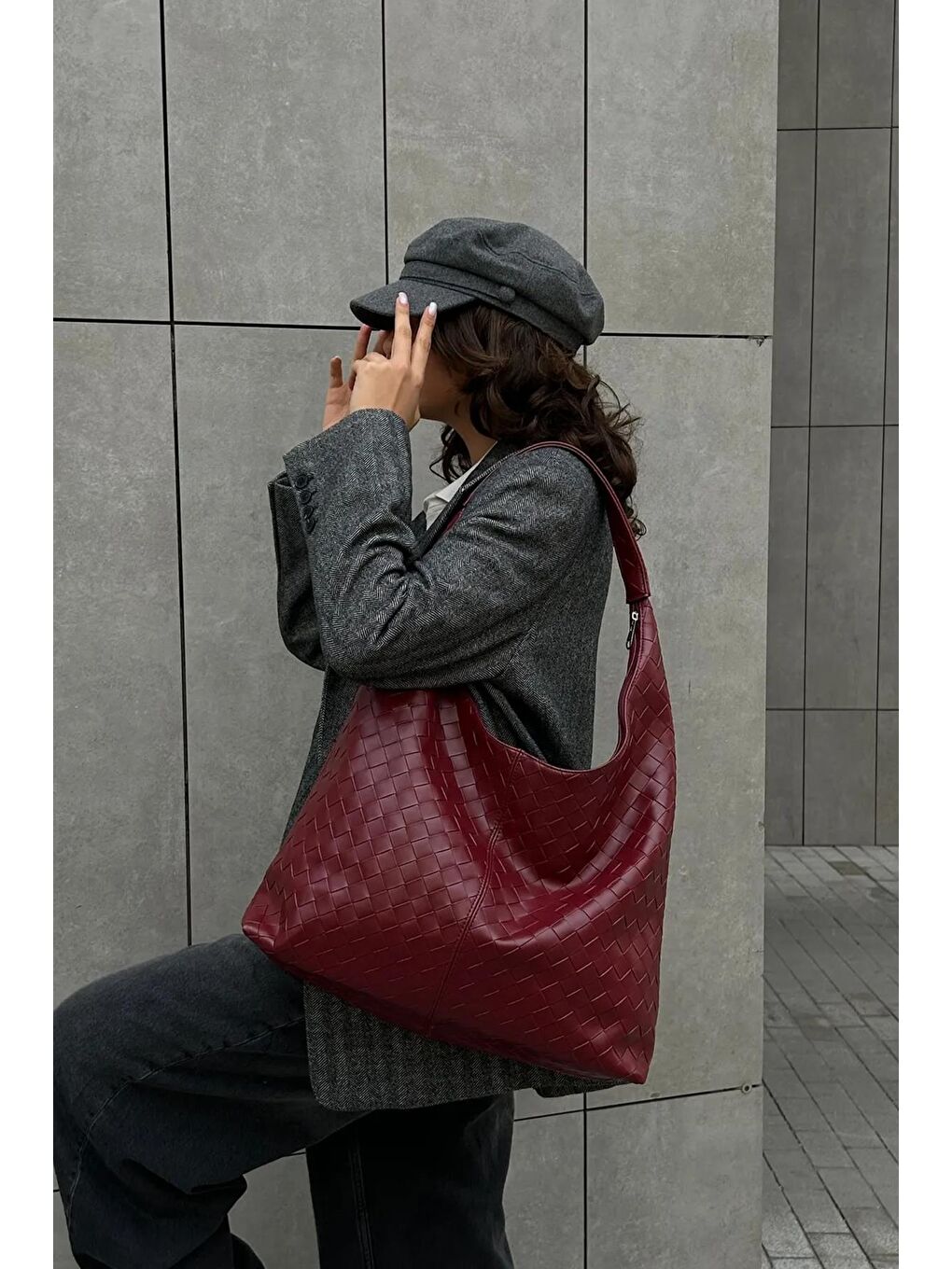 Bordo Lorissa Örgü Dokulu  Geniş Hacimli  Tasarım Kadın Omuz Çantası BP 4847O-2