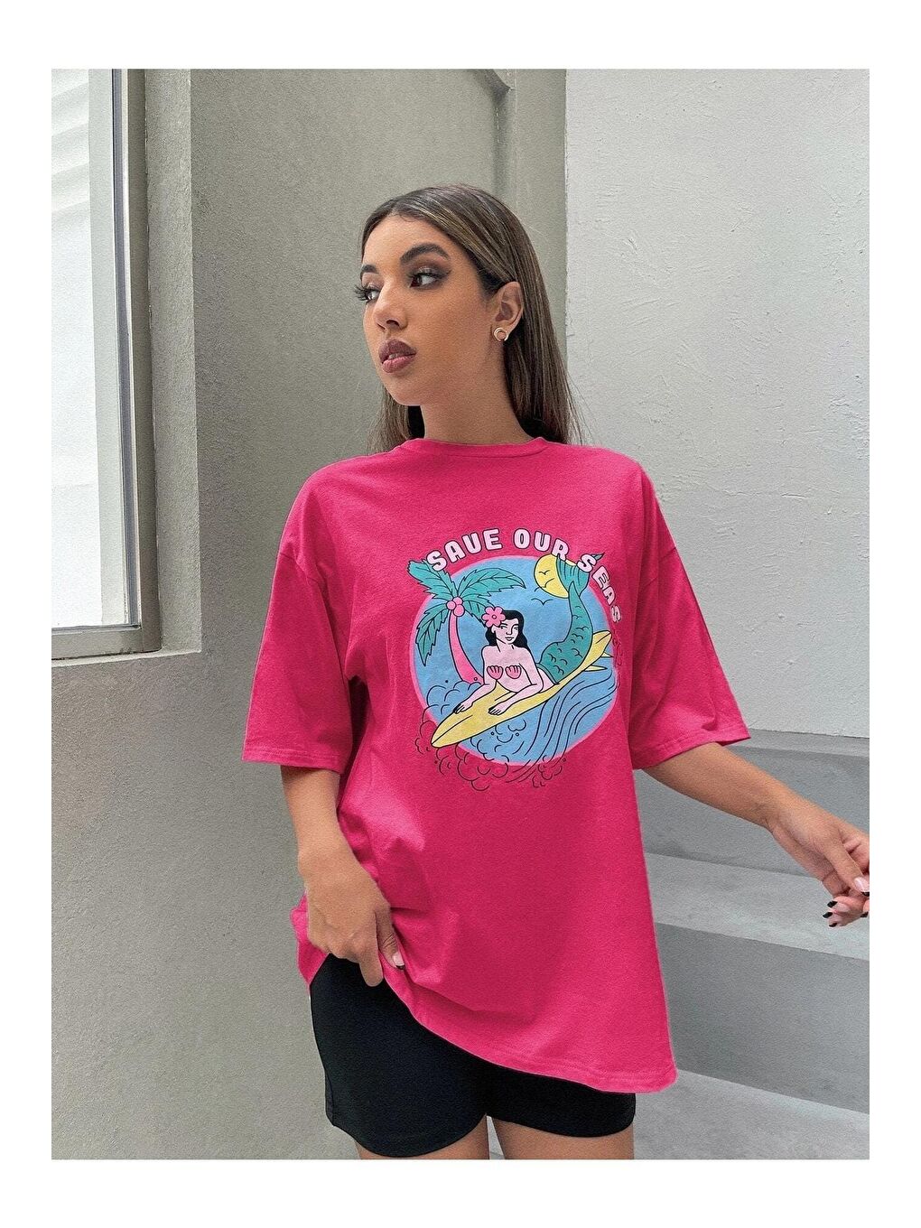 Trendseninle Pembe Kadın Fuşya Pembe Deniz Kızı Baskılı Oversize Tişört - 1