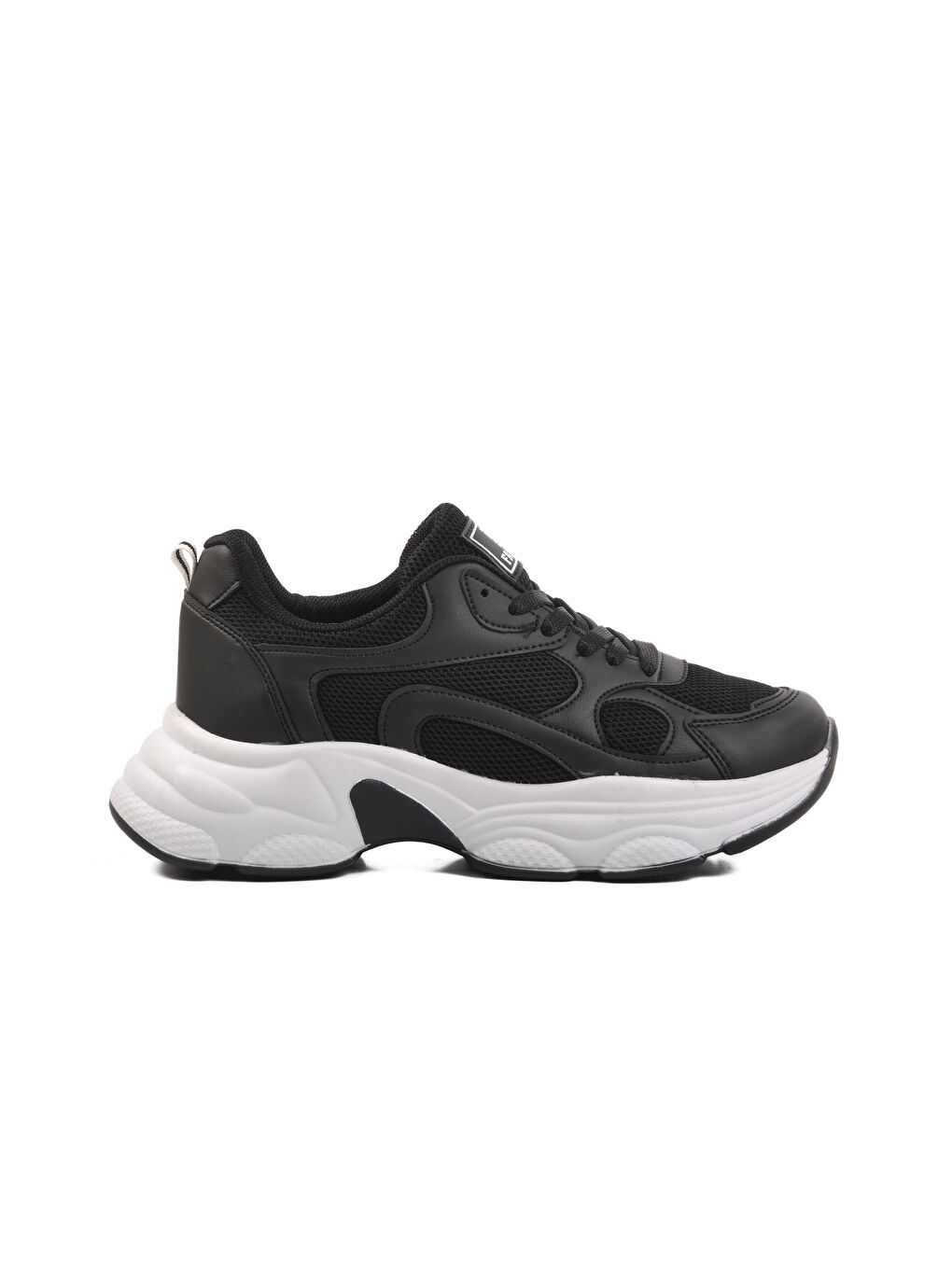 Siyah Beyaz Fileli Kadın Spor Ayakkabı 164 G