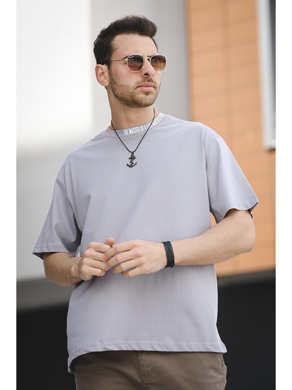 Gri Yakası Baskılı Bisiklet Yaka  Erkek Tişört