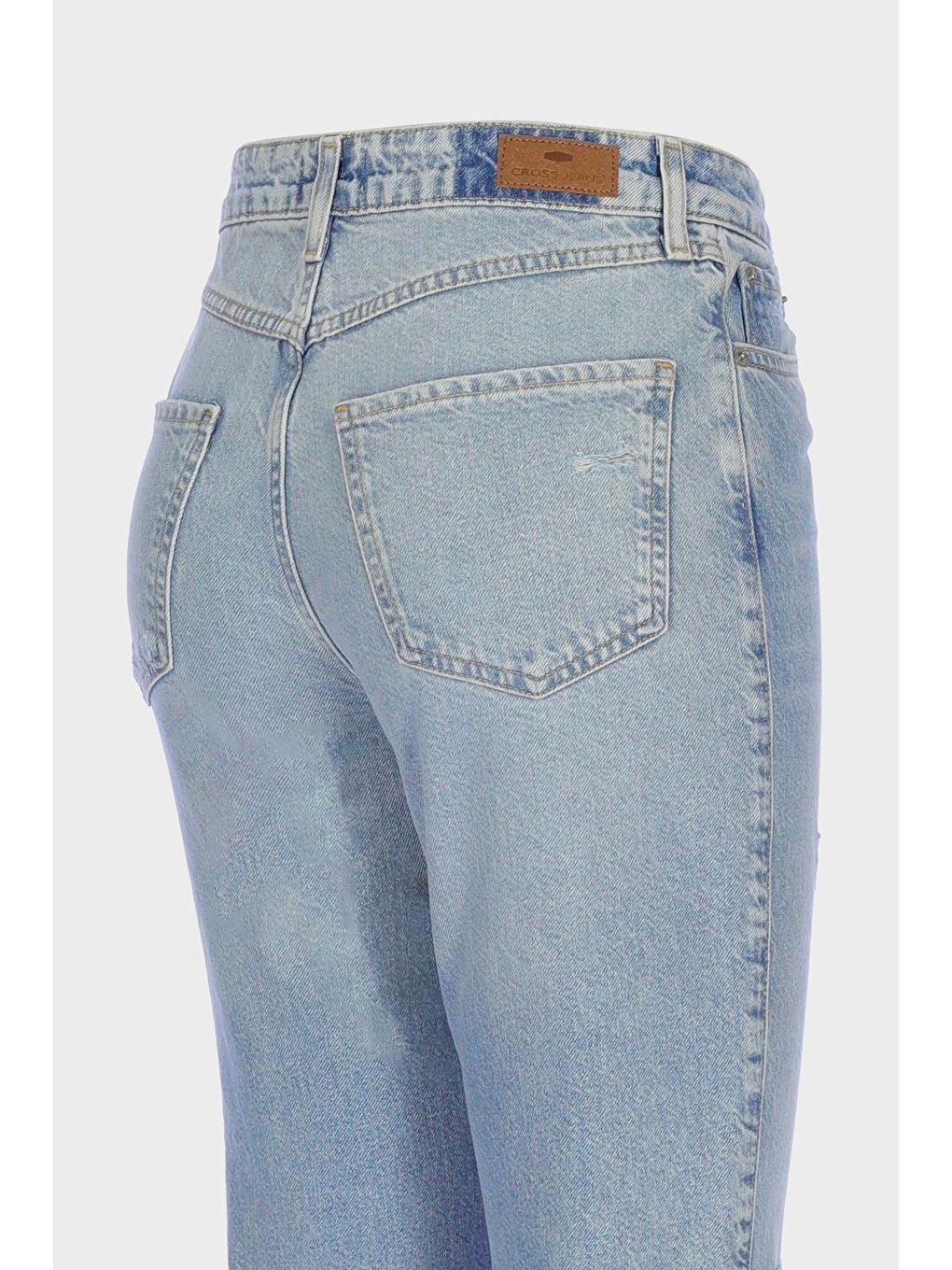 CROSS JEANS Açık Mavi Ariana Açık Mavi Yüksek Bel Patı Fermuarlı Yıpratmalı Mom Jean Pantolon C 4525-171 - 2