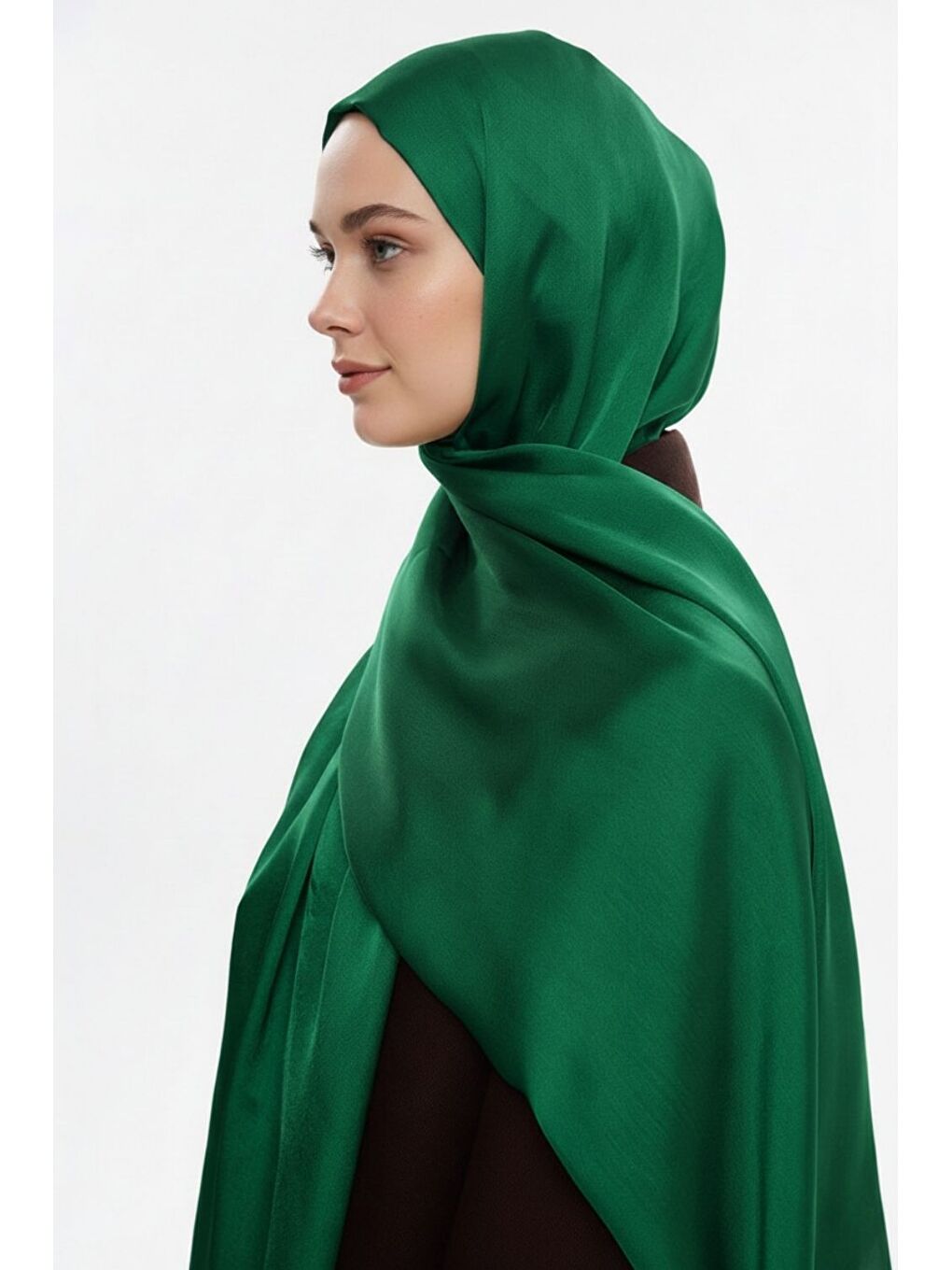 & YAQA Özel Saten Dokulu Zümrüt Yeşili Şal-1