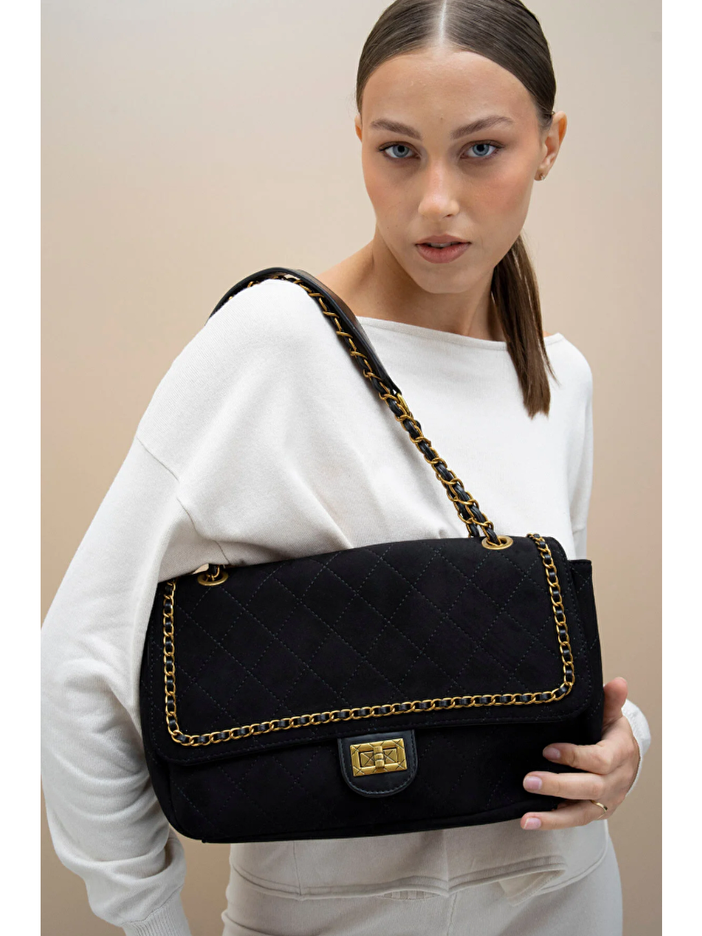 Siyah Zincir Detaylı Kadın Omuz Çantası BYN1066