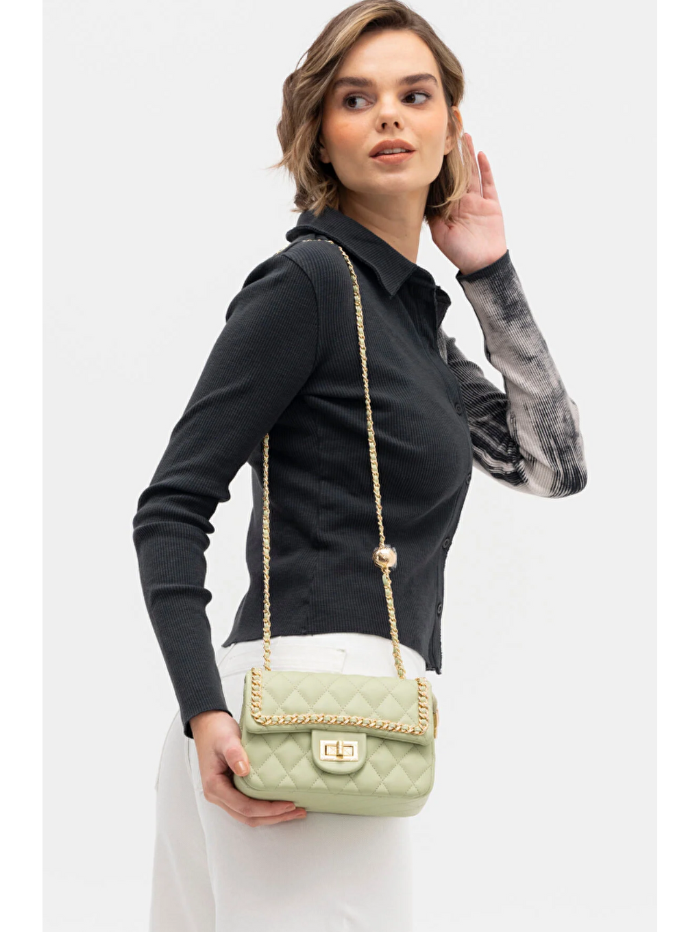 Yeşil Zincir Detaylı Çapraz Askılı Çanta BYN1137