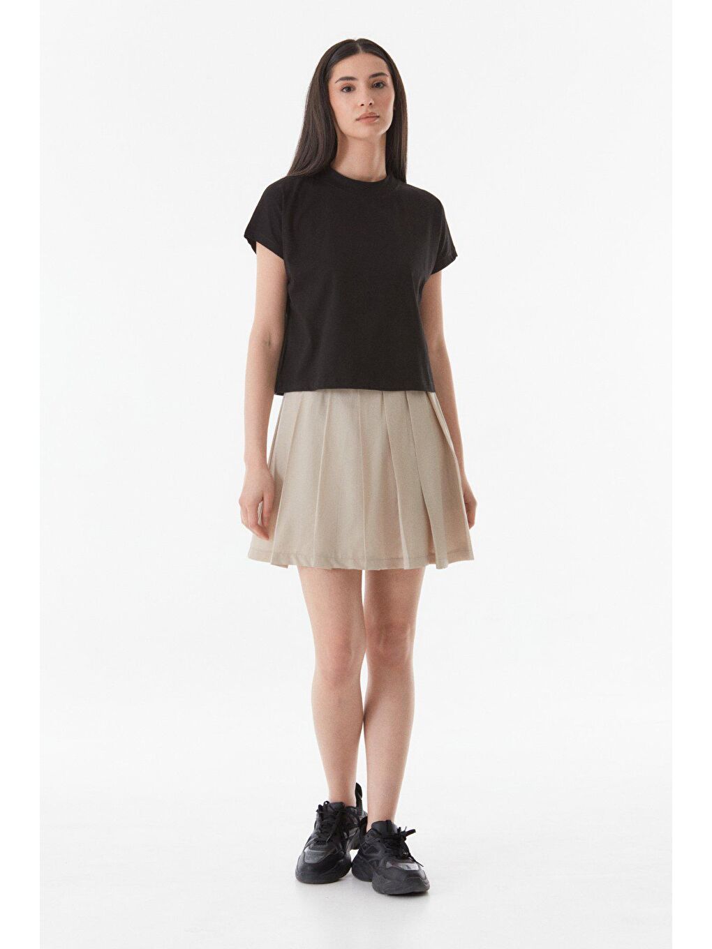 Siyah Basic Bisiklet Yaka Oversize Tişört-1