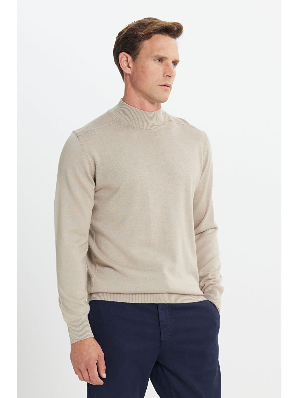 Erkek Bej Yünlü Sıcak Tutan Standart Fit Normal Kesim Yarım Balıkçı Yaka Triko Kazak-2