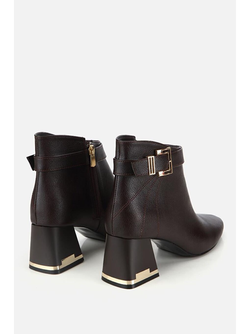 Kadın Kahverengi Kemer Detaylı Topuklu Bot-2