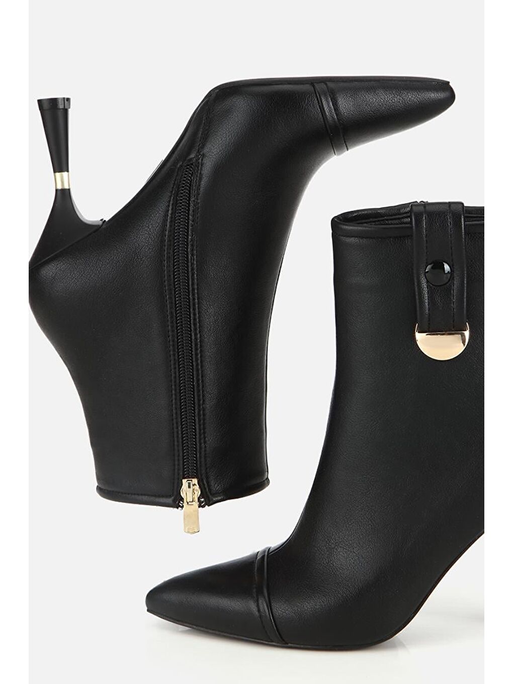 Kadın Siyah Dikiş Detaylı Gold Detaylı Tokalı İnce Topuklu Bot-5