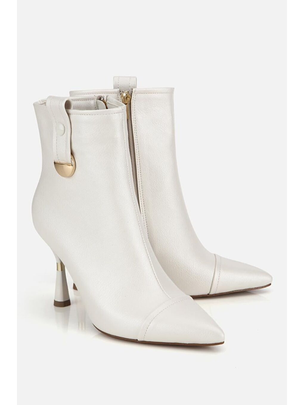 Kahverengi Kadın Kemik Dikiş Detaylı Gold Detaylı Tokalı İnce Topuklu Bot-1