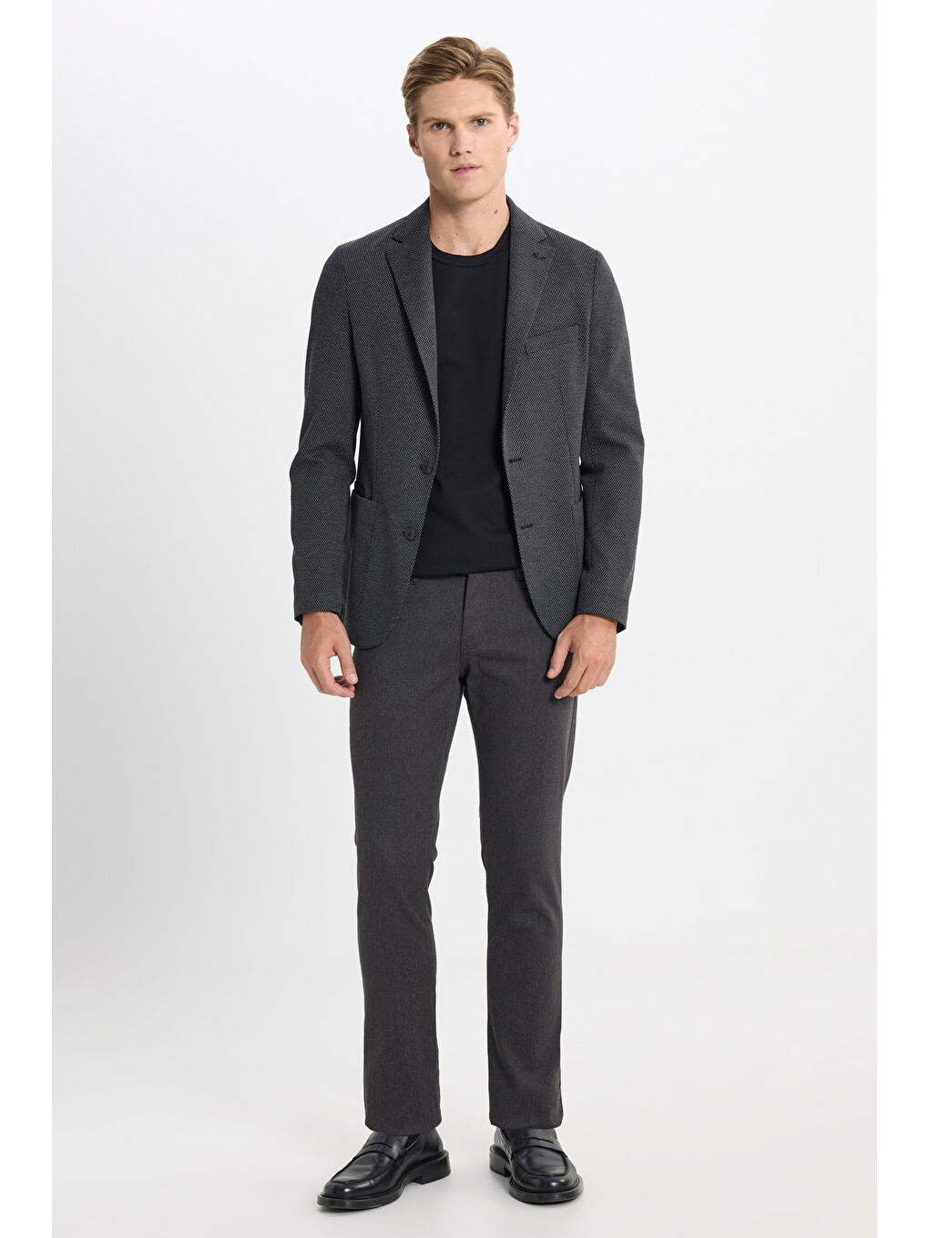 Erkek Siyah Slim Fit Dar Kesim Mono Yaka Desenli Torba Cepli Ceket-1