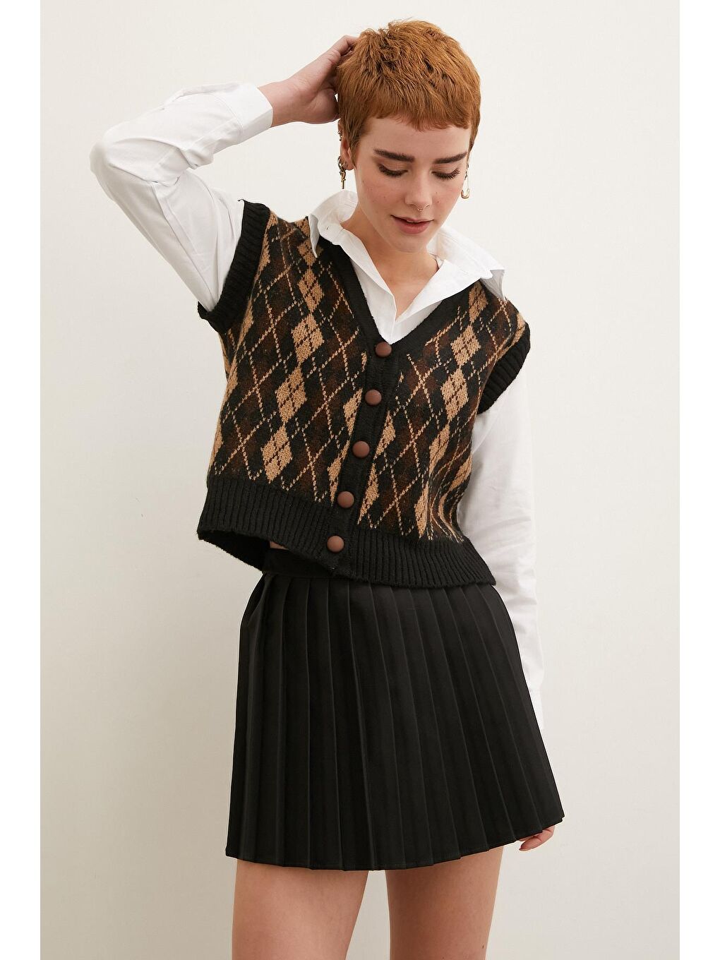 Siyah Piliseli Şort Etek