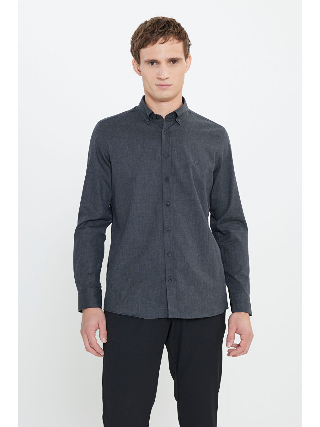 Erkek Siyah Slim Fit Dar Kesim Klasik Yaka Armürlü Gömlek-2