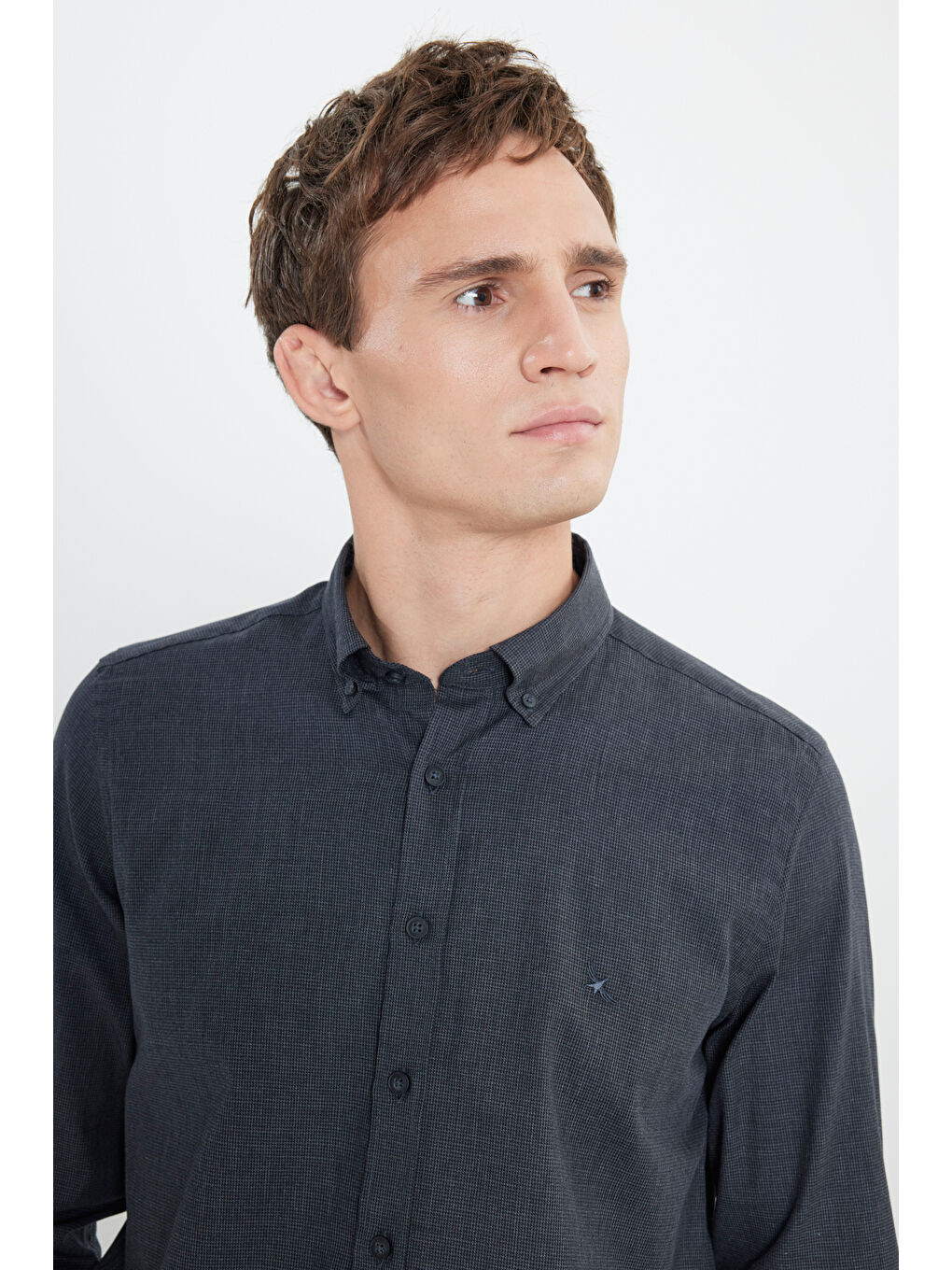 Erkek Siyah Slim Fit Dar Kesim Klasik Yaka Armürlü Gömlek-3