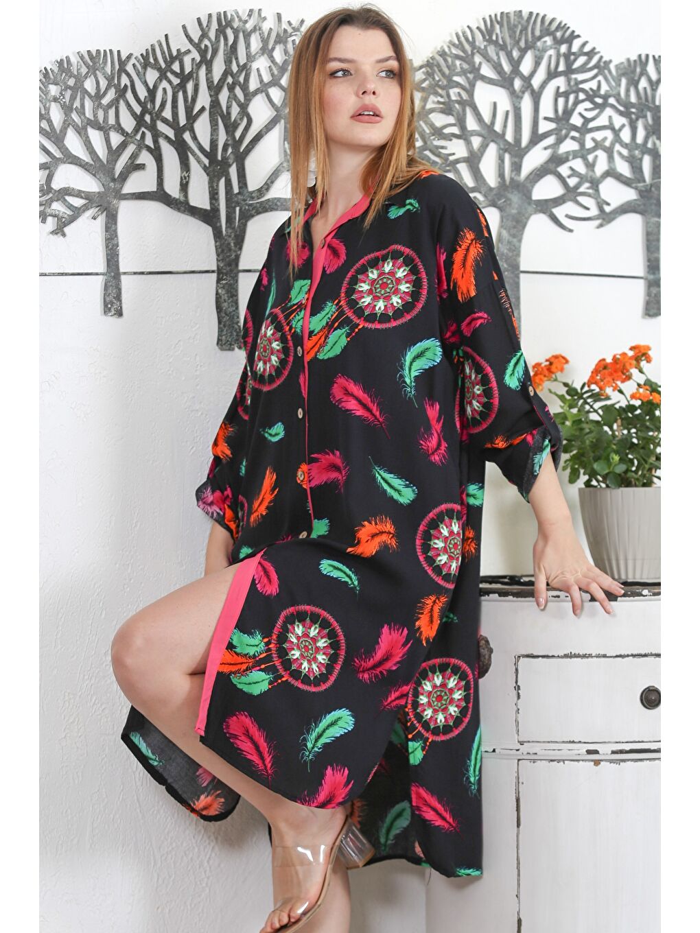 Siyah Gömlek Yaka Uzun Kol Düğmeli Gizli Cepli Allover Baskılı Dokuma Casual Elbise-1