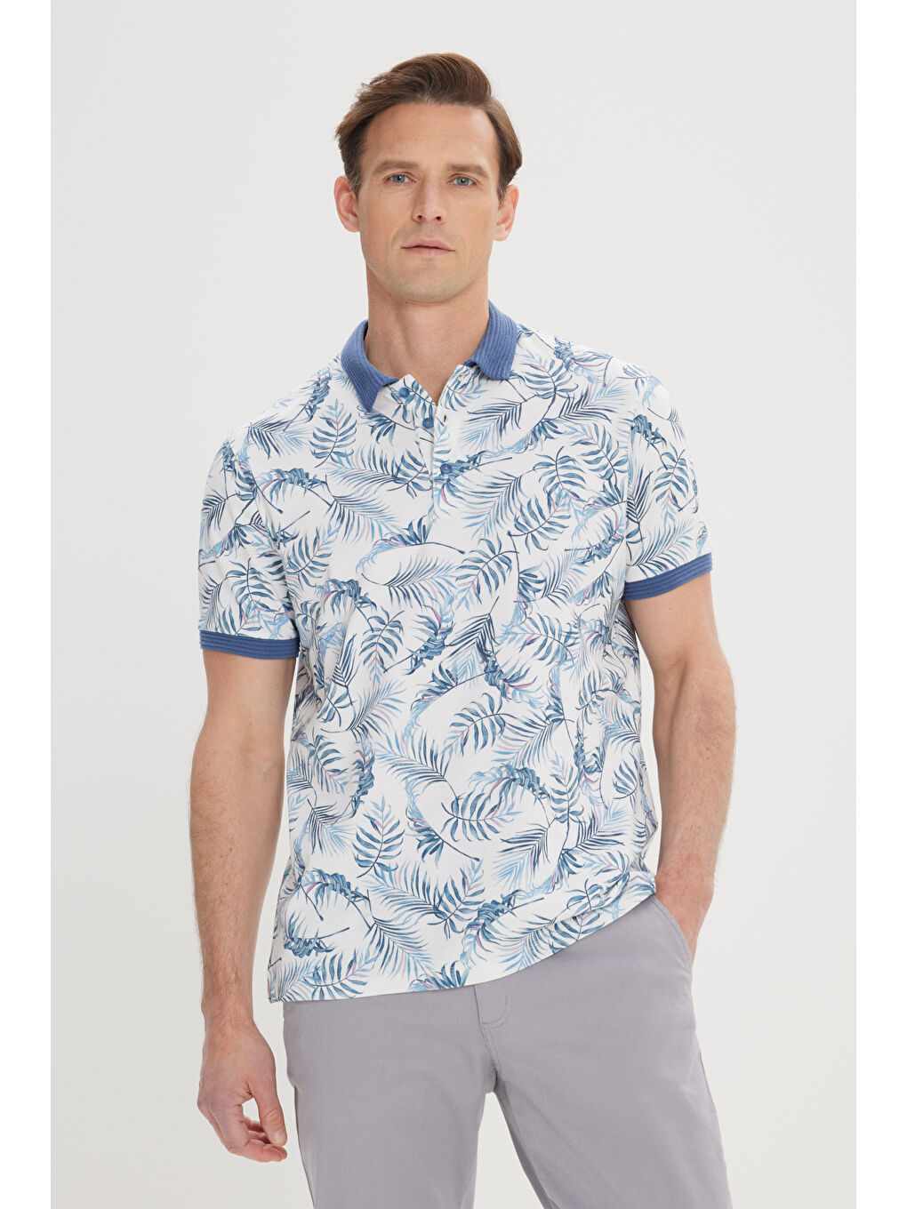 Bej Erkek Beyaz-İndigo Slim Fit Dar Kesim %100 Pamuk Baskılı Polo Yaka Tişört