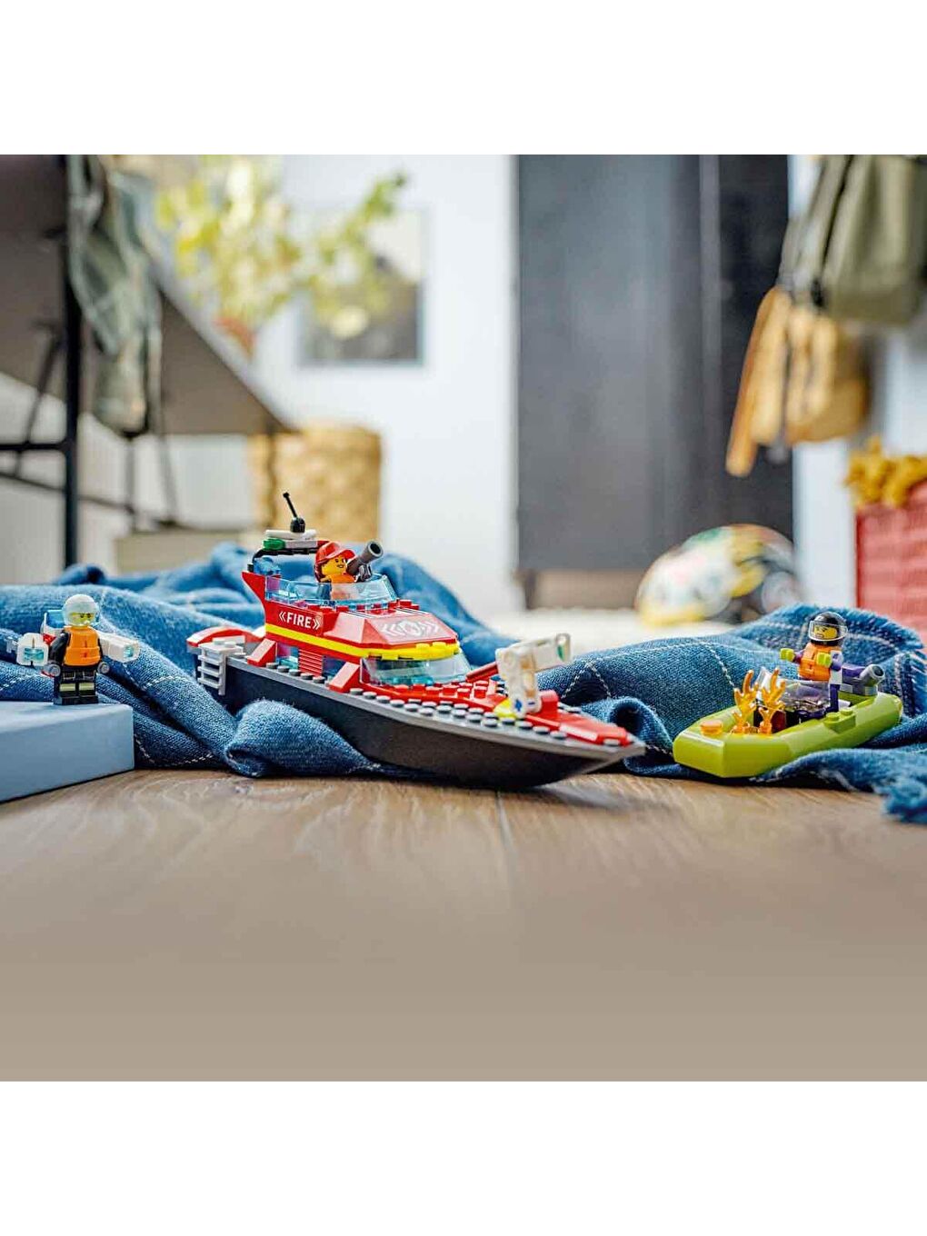 City İtfaiye Kurtarma Teknesi 60373-4