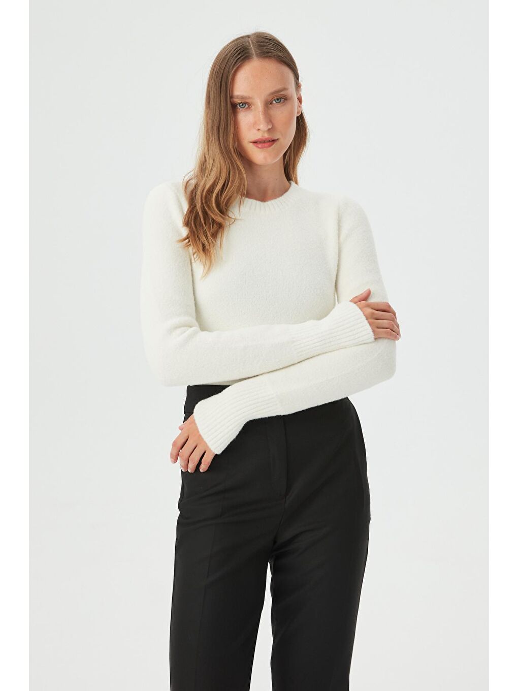 Ekru Kadın Kemik Yumuşak Dokulu Bisiklet Yaka Triko Kazak-2