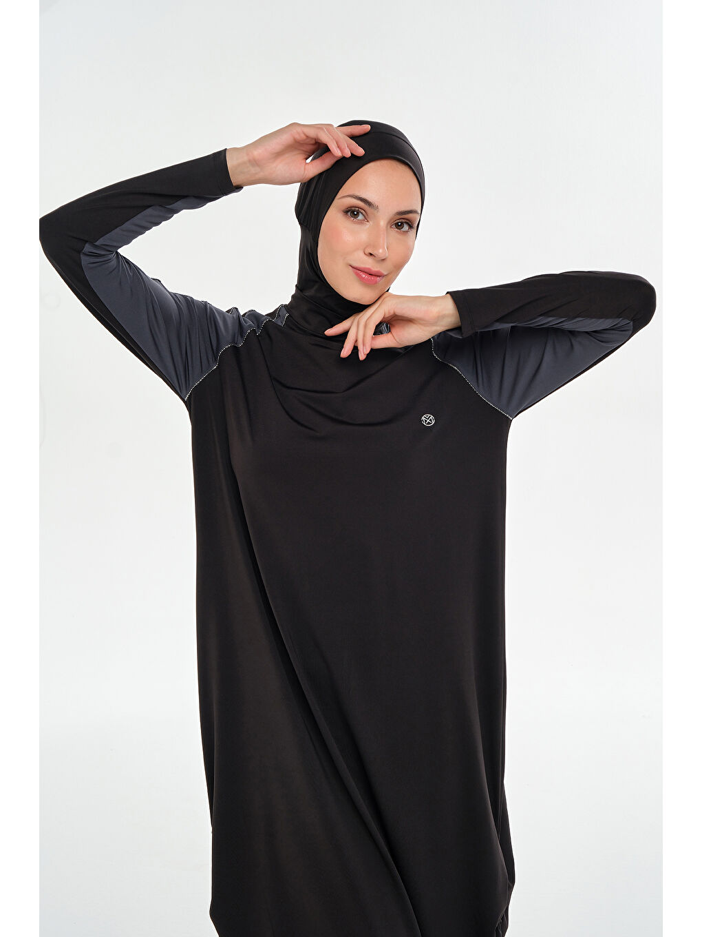Uzun Tam Boy Tam Kapalı Tesettür Mayo 2116 Siyah-2