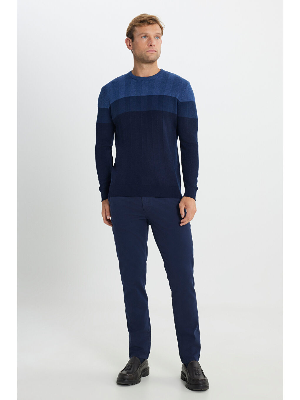 Erkek İndigo Yün Standart Fit Normal Kesim Bisiklet Yaka Jakarlı Triko Kazak-1