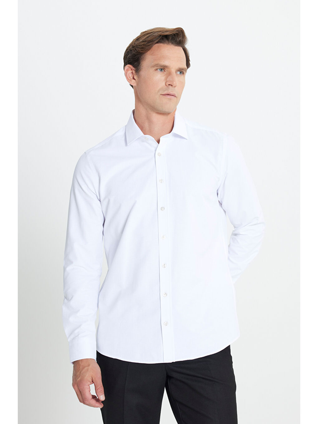 Erkek Beyaz Slim Fit Dar Kesim Klasik Yaka Armürlü Gömlek-2