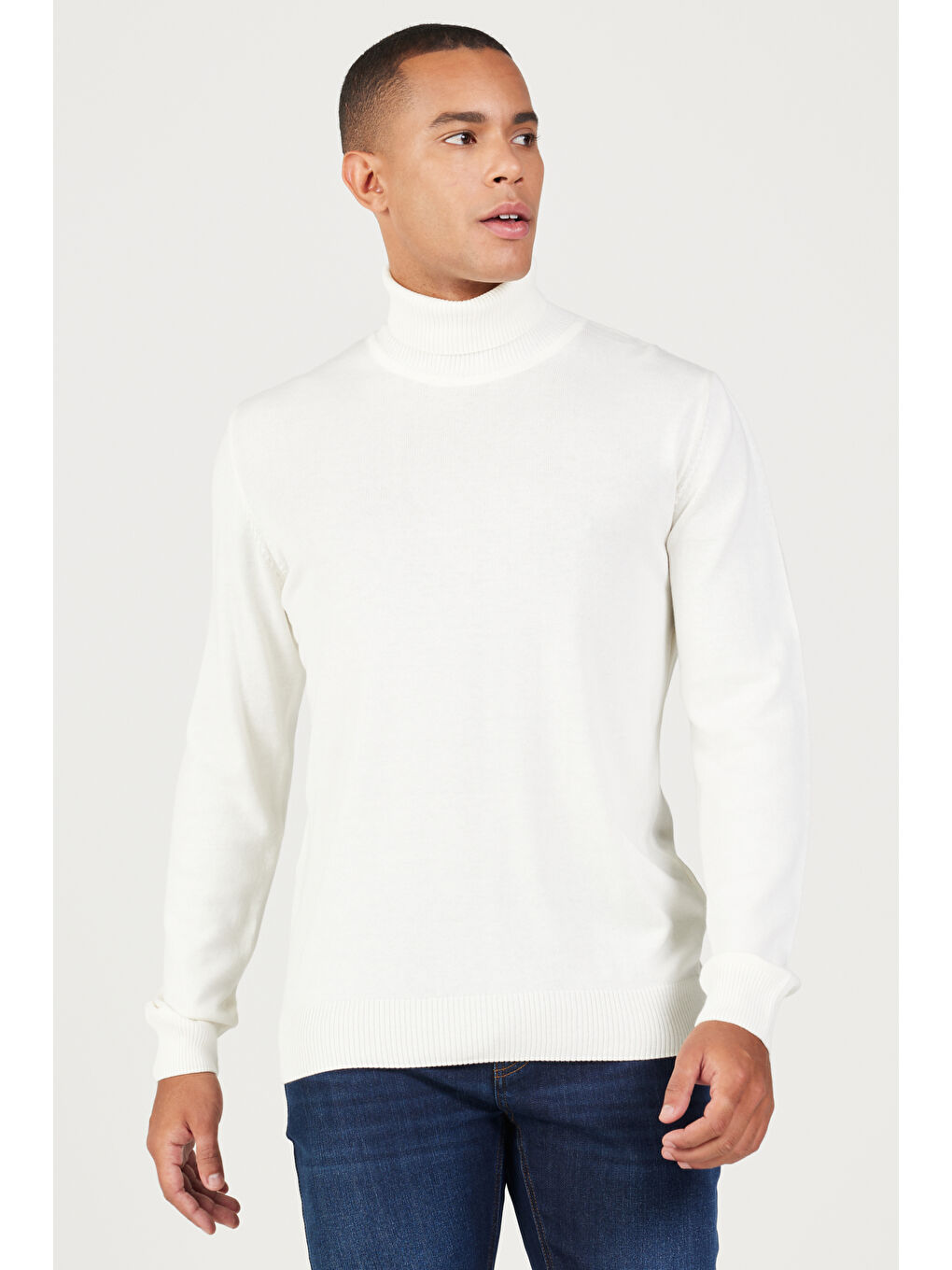 Erkek Ekru Standart Fit Normal Kesim Tam Balıkçı Yaka Pamuklu Triko Kazak-3