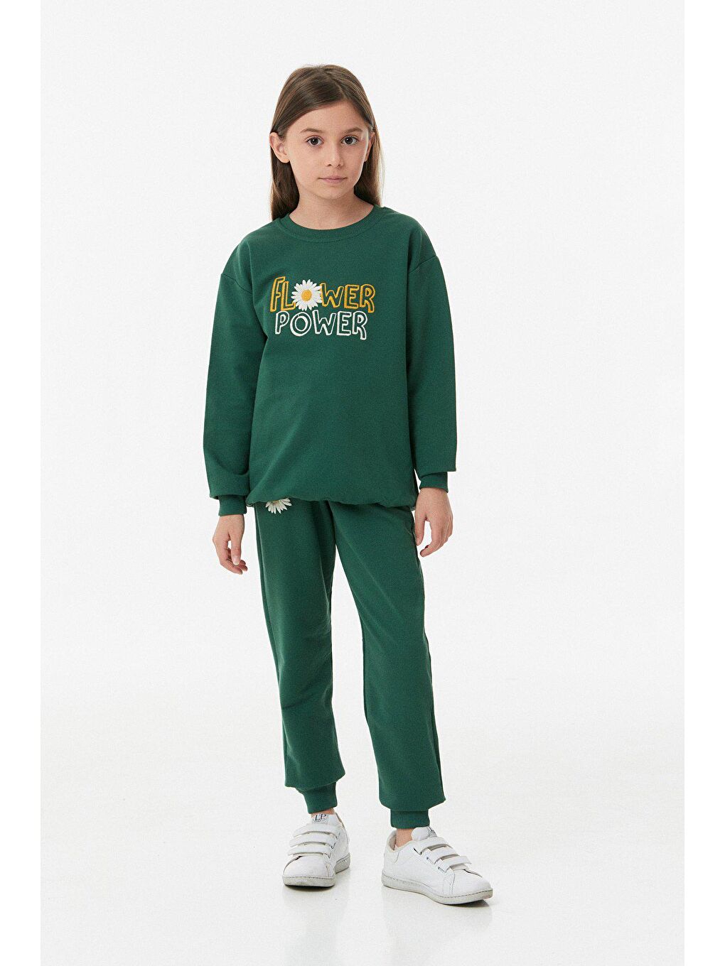 Yeşil Nakışlı Bisiklet Yaka Kız Çocuk Takım