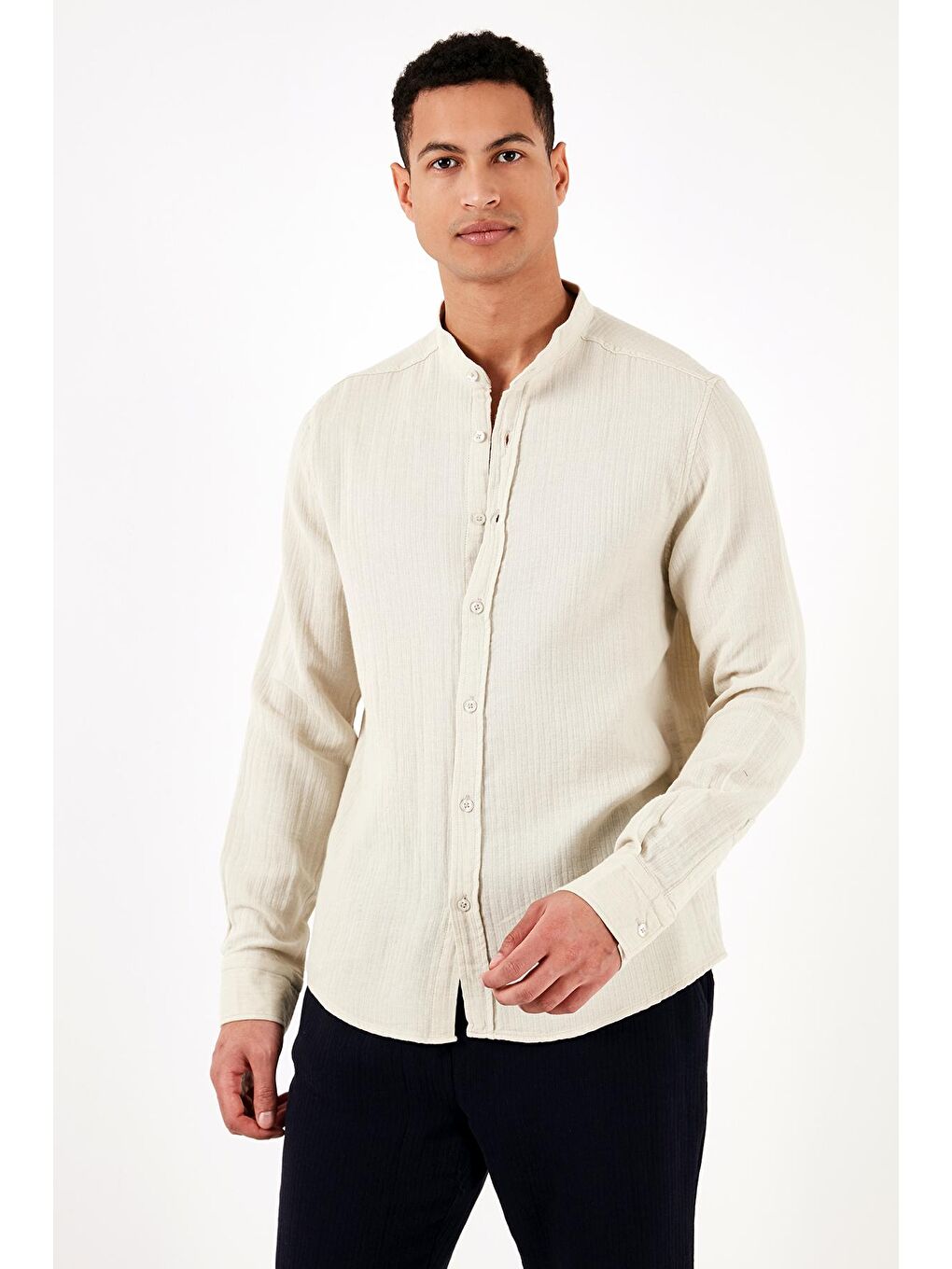 Bej Pamuklu Regular Fit Hakim Yaka Gömlek CF24S127702-4