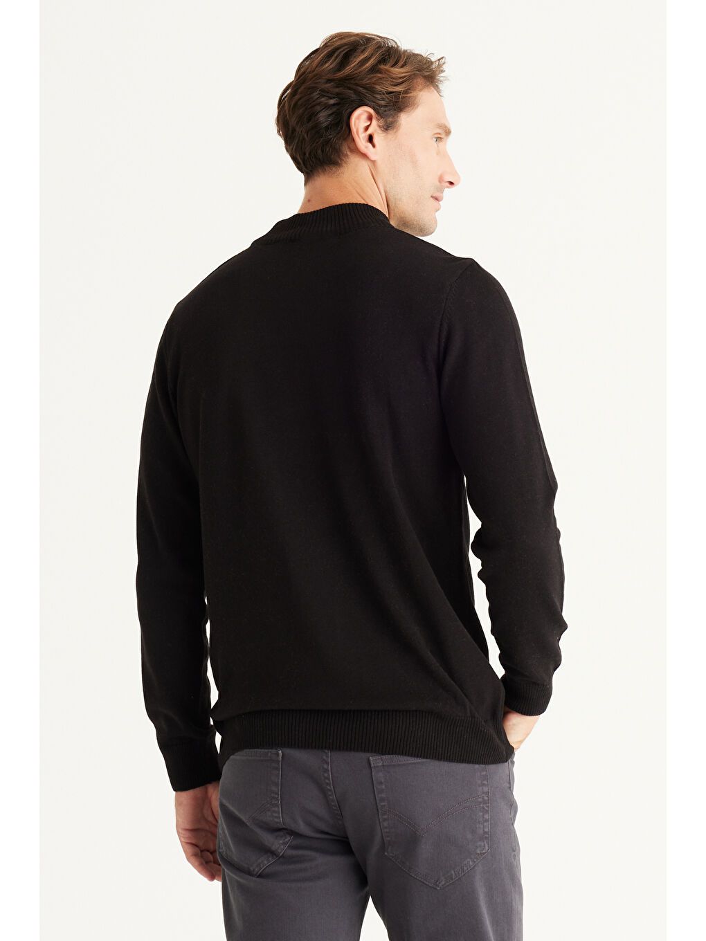 Erkek Siyah Standart Fit Normal Kesim Yarım Balıkçı Yaka Pamuklu Triko Kazak-4