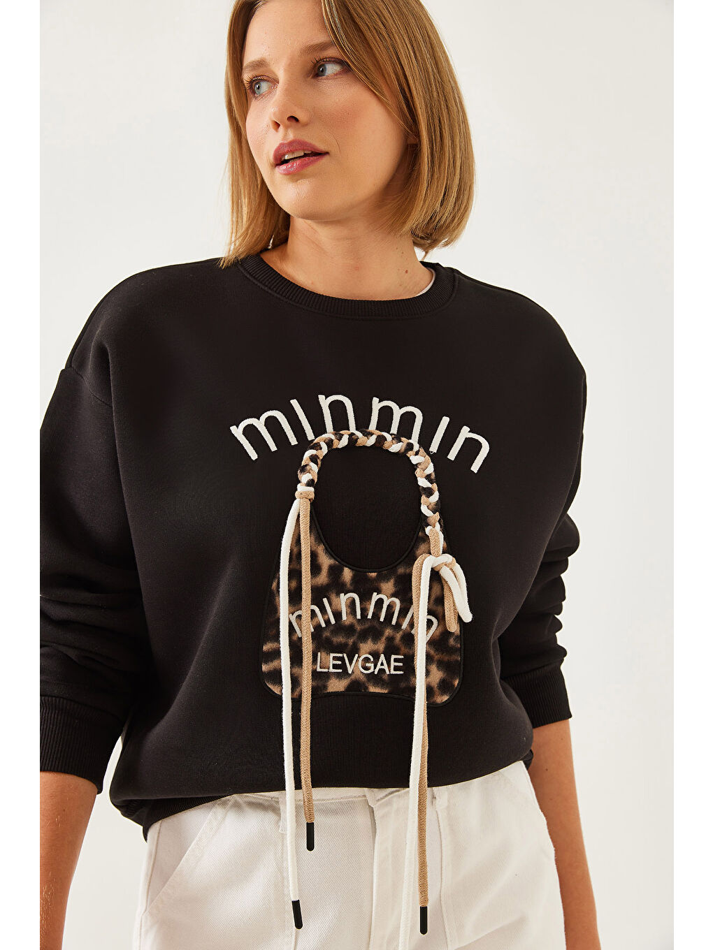 Siyah Kadın Leopar Çanta Nakışlı Sweatshirt