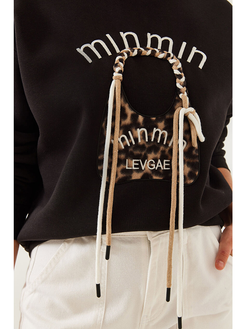 Siyah Kadın Leopar Çanta Nakışlı Sweatshirt-2