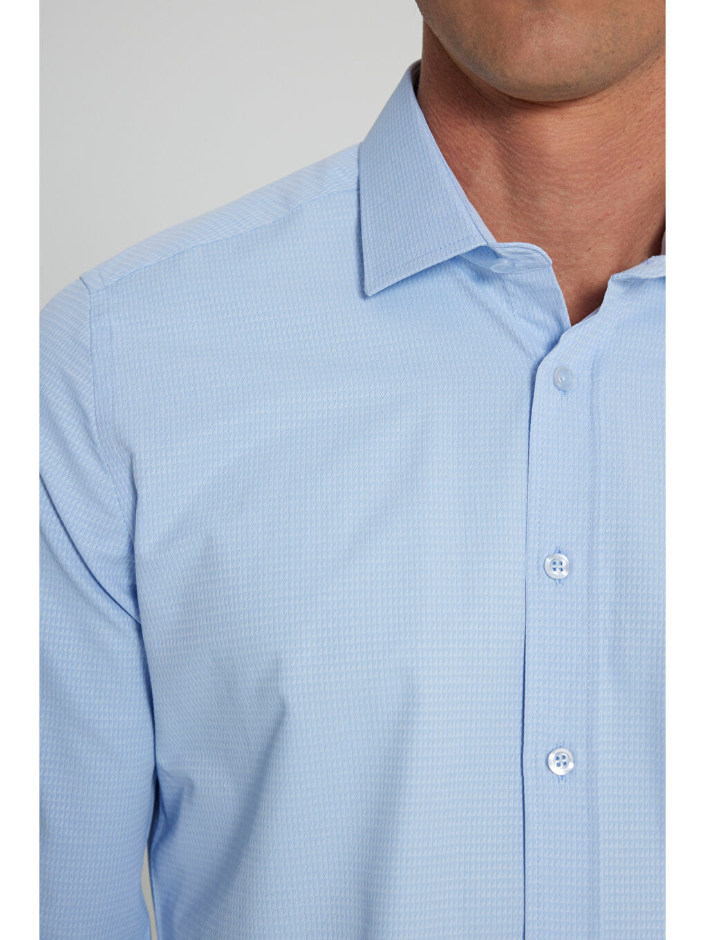 Erkek Açık Mavi Slim Fit Dar Kesim Klasik Yaka Armürlü Gömlek-4